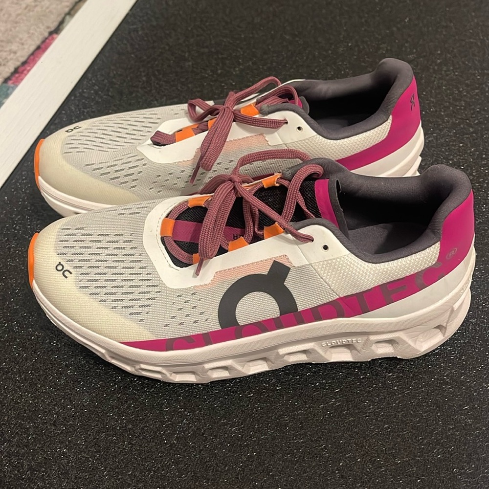 LIMITED EDITION ON RUNNING CLOUDMONSTER 'UNDYED WHITE AURORA